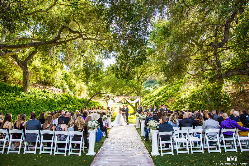 Los Willows Important Questions To Ask Before Renting Your Wedding Venue